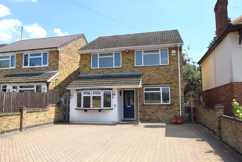 Property photo 1 of 19 External