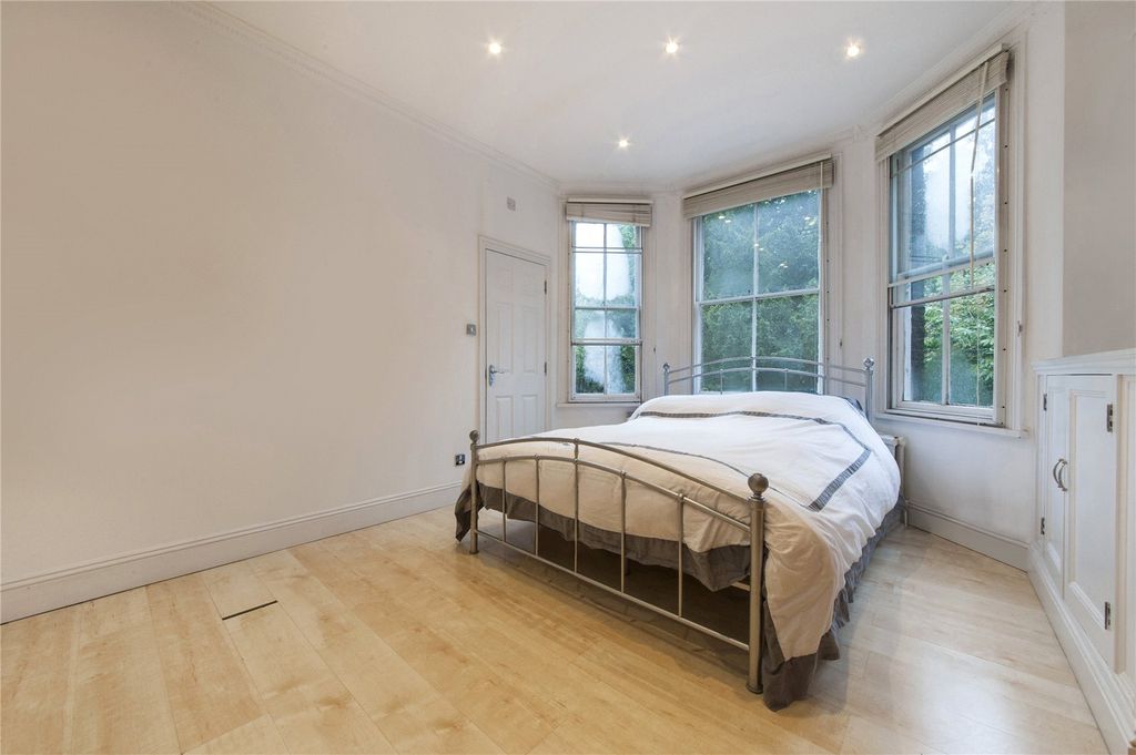 Property photo 3 of 15