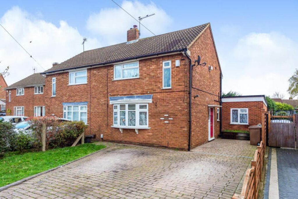Property photo 2 of 12