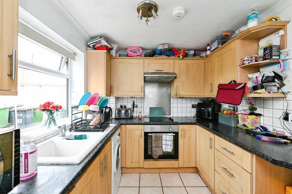 Property photo 3 of 13