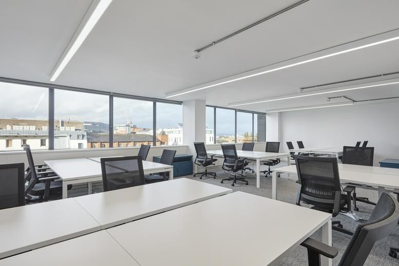 Property photo 2 of 30