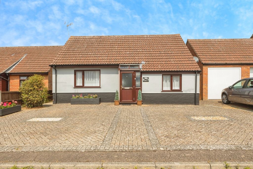 Property photo 1 of 17 Photo