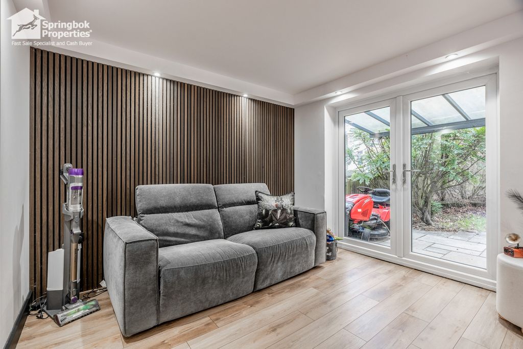 Property photo 3 of 16 Image 3