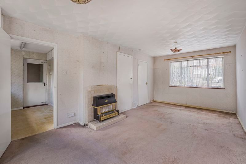 Property photo 3 of 14 Living Room