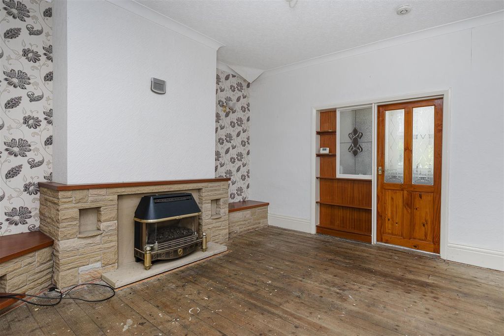 Property photo 3 of 22 3.Jpg