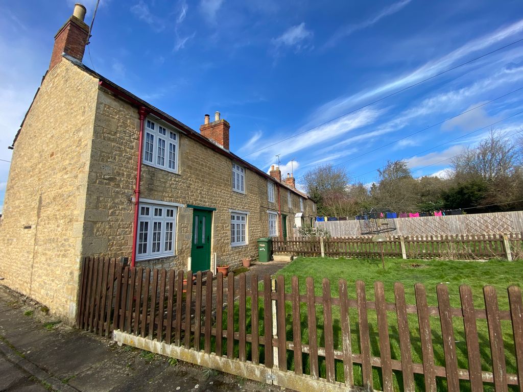 Property photo 1 of 17 Image