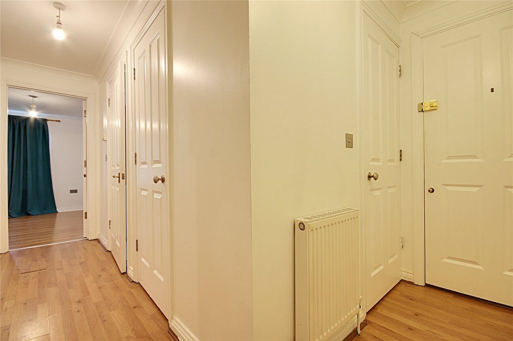 Property photo 3 of 9 Picture No. 07