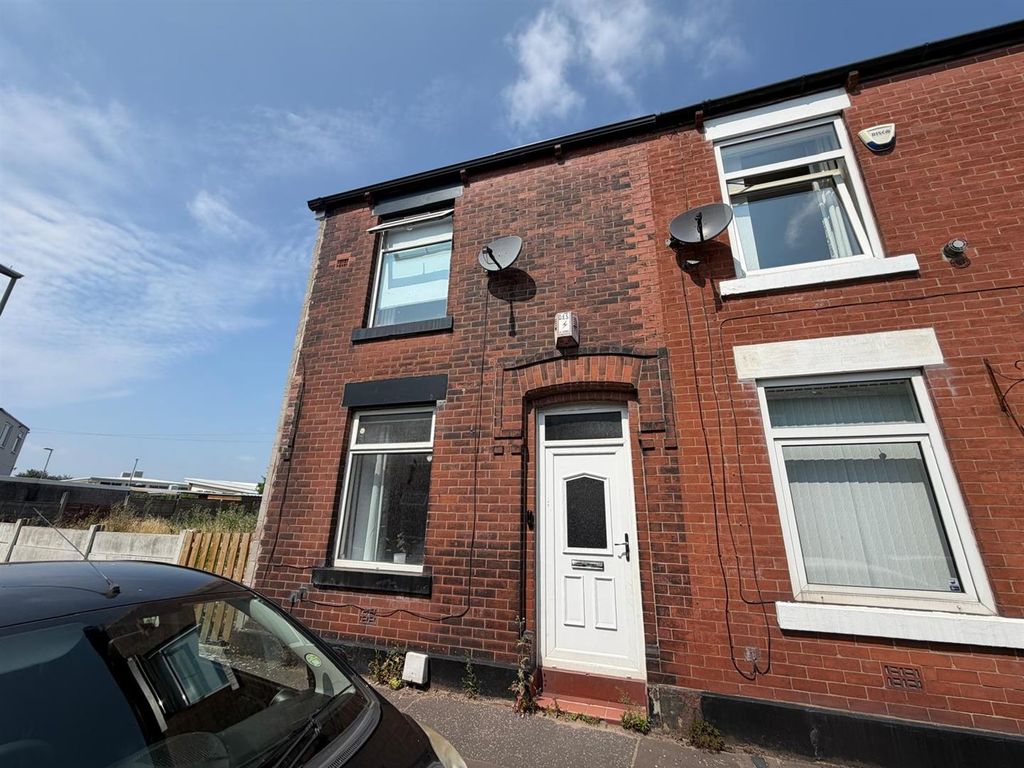 Property photo 2 of 19