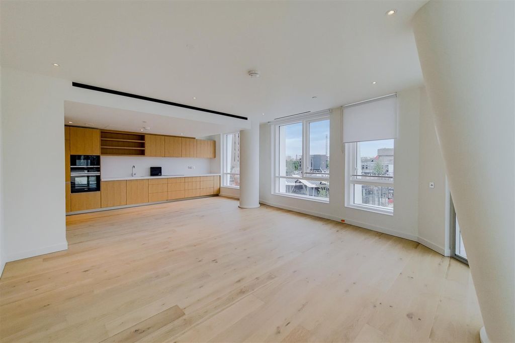 Property photo 3 of 12 4_Kitchen-Reception-1.Jpg