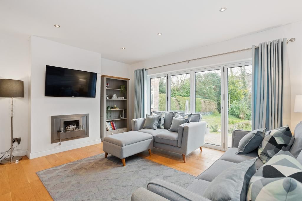 Property photo 3 of 15 29 Hartlebury Way 296961-4.Jpg