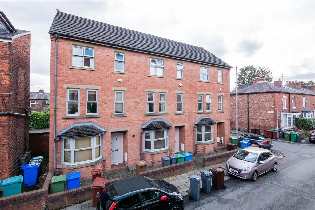 Property photo 1 of 12 1.Jpg