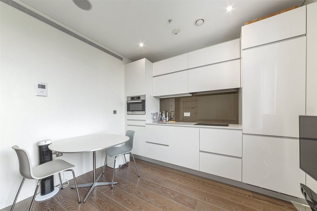 Property photo 2 of 13 Picture No. 04
