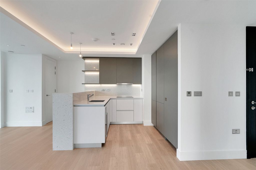 Property photo 3 of 9 Picture No. 08