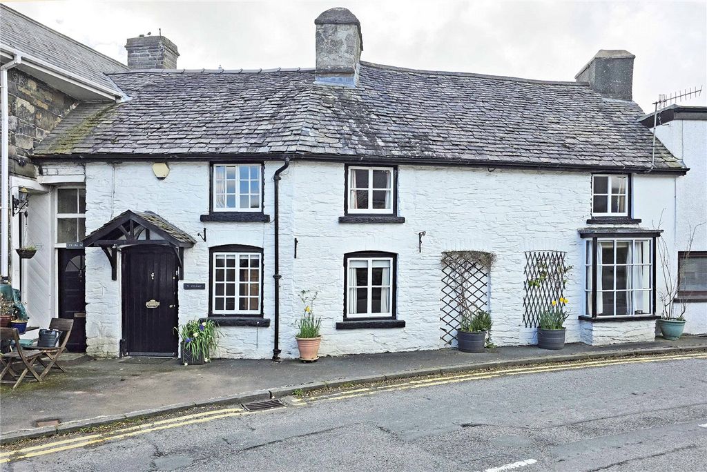 Property photo 2 of 21 Picture No. 25