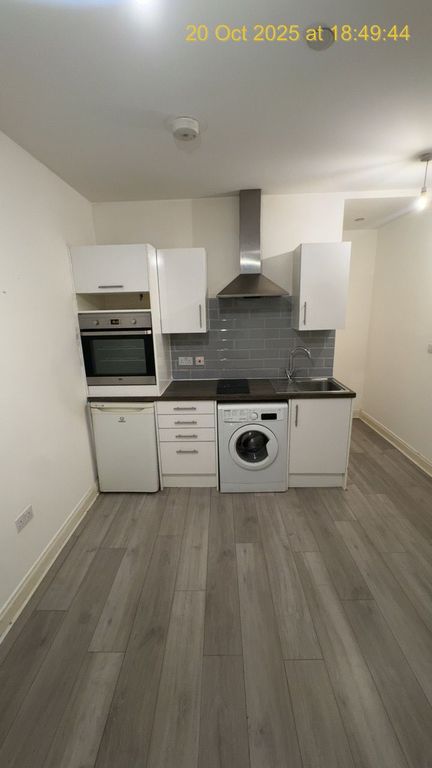 Property photo 1 of 4