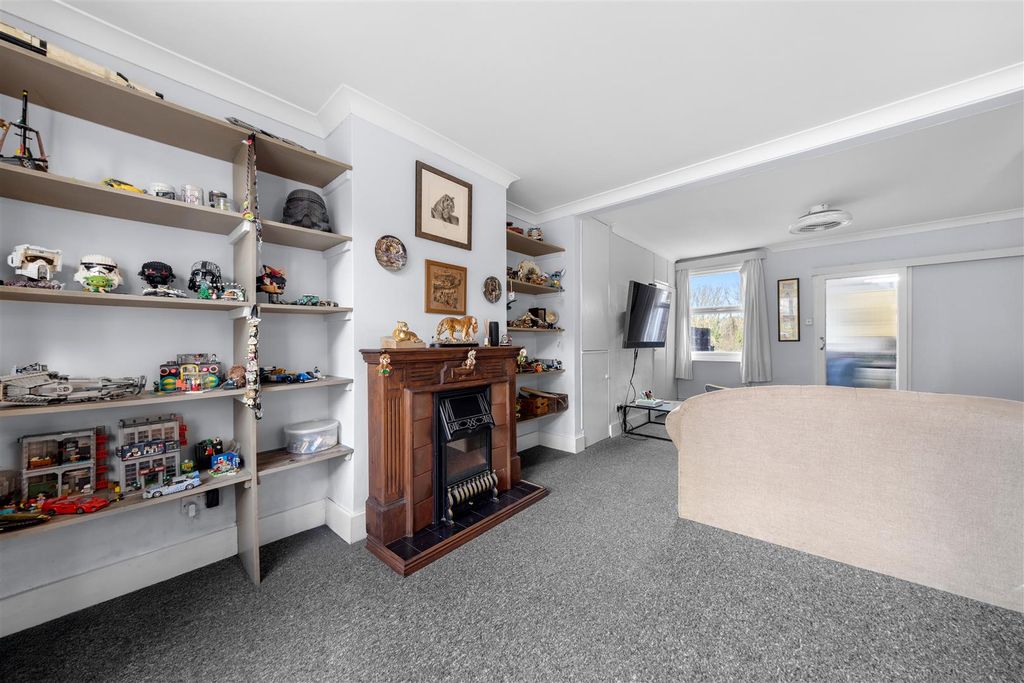 Property photo 2 of 15 4X0A0305.Jpg