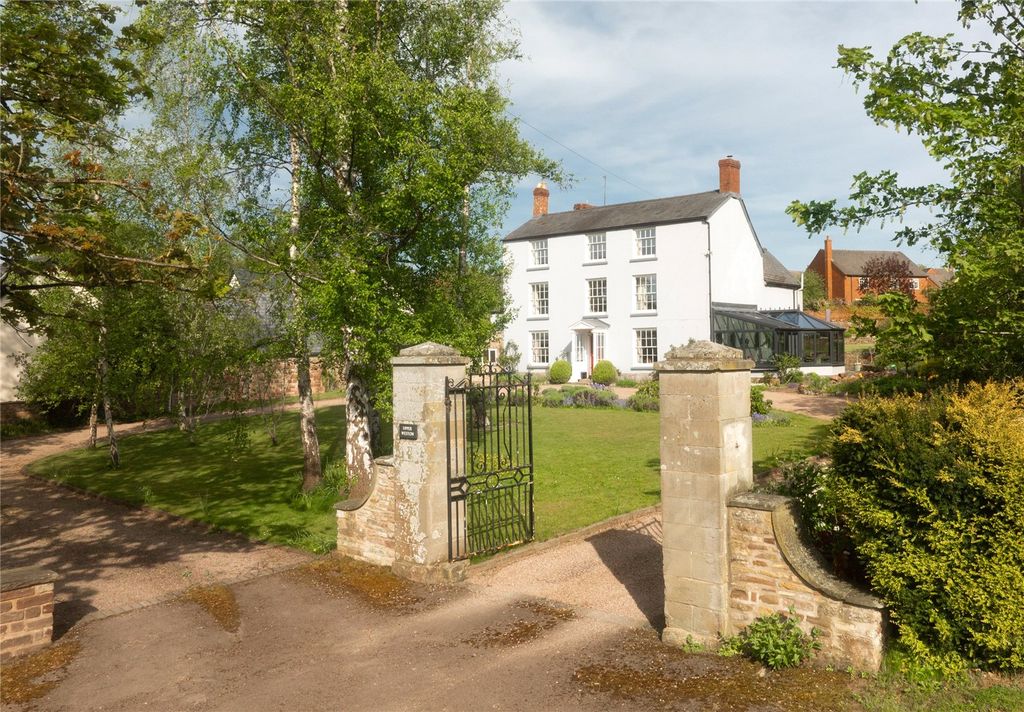 Property photo 1 of 29 Picture No. 34
