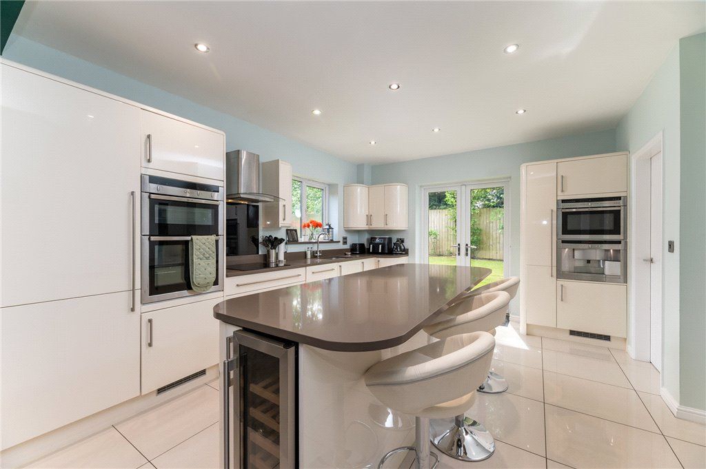 Additional image 5 of 4 bed detached house for saleNightingale Walk, Bingley, West Yorkshire BD16