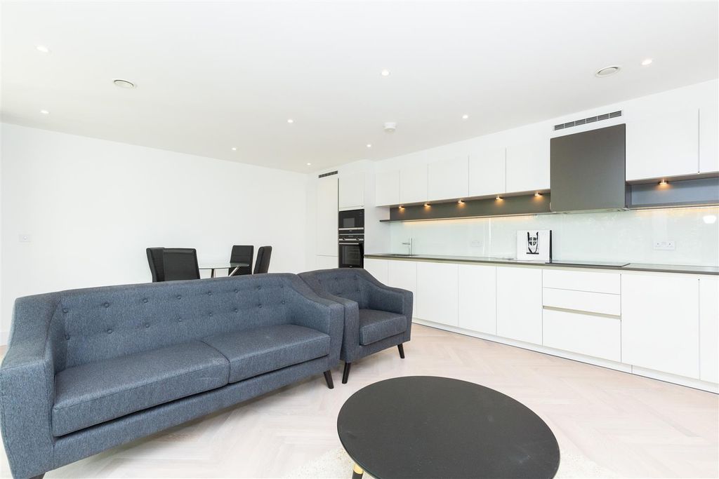 Property photo 2 of 11 31 Jewel House-7.Jpg