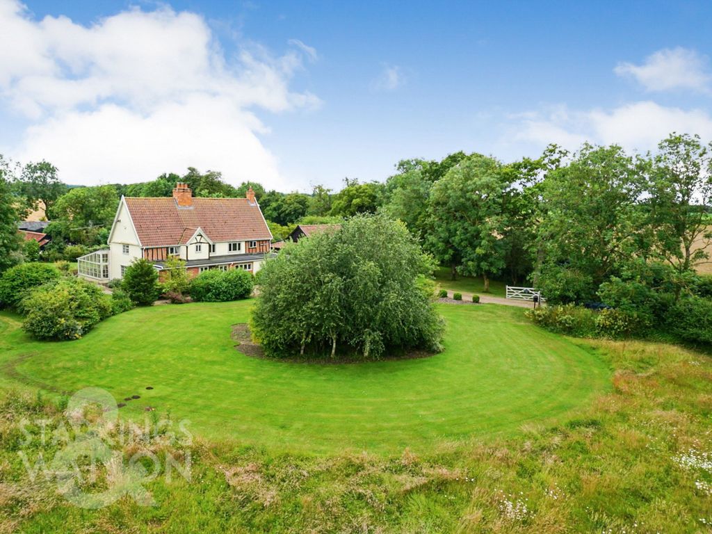 Property photo 1 of 57