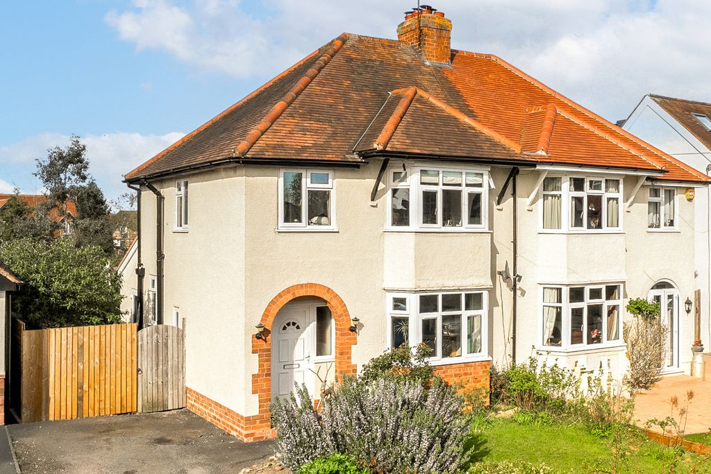 Property photo 1 of 13