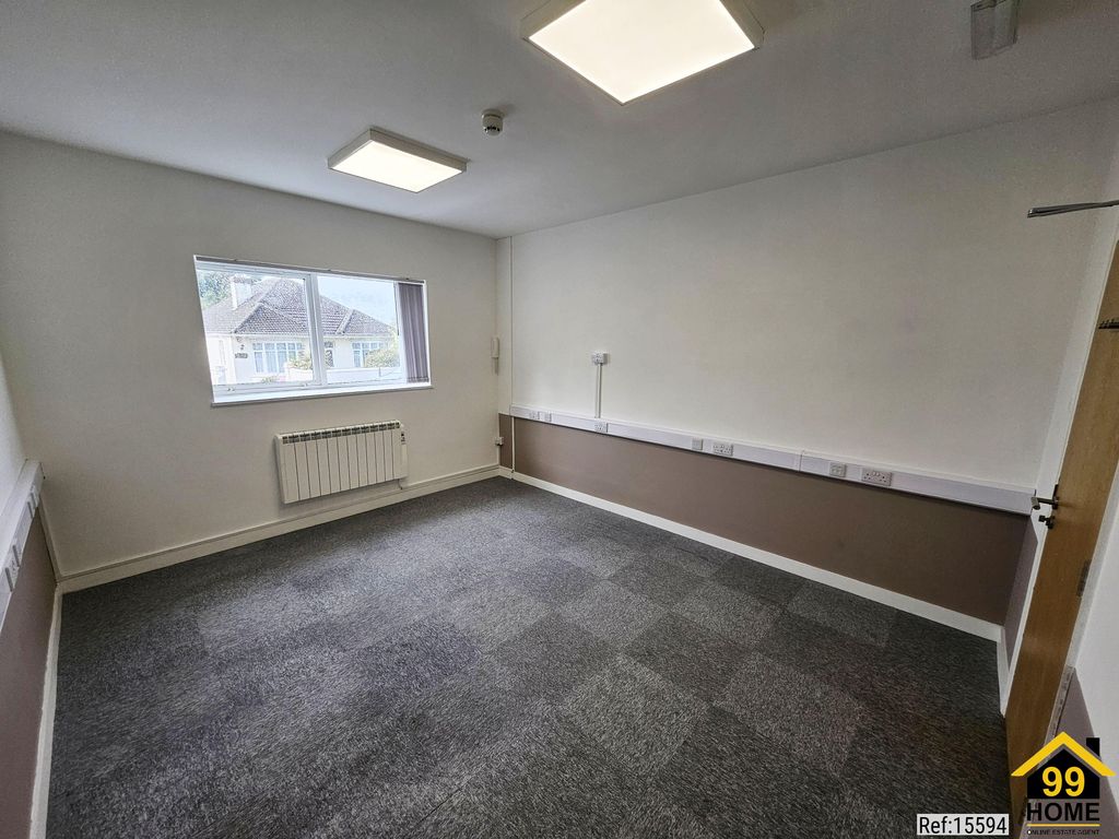 Property photo 1 of 14 Photo 0