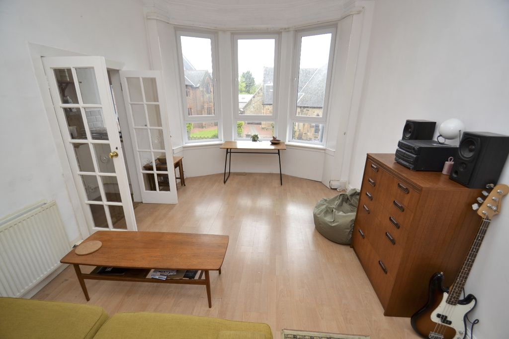 Property photo 3 of 13 5060034