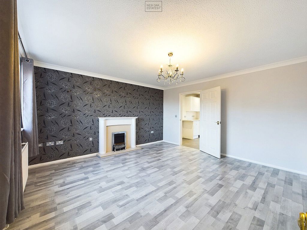 Property photo 3 of 31