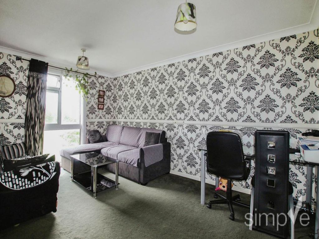 Property photo 3 of 11 Img_9517