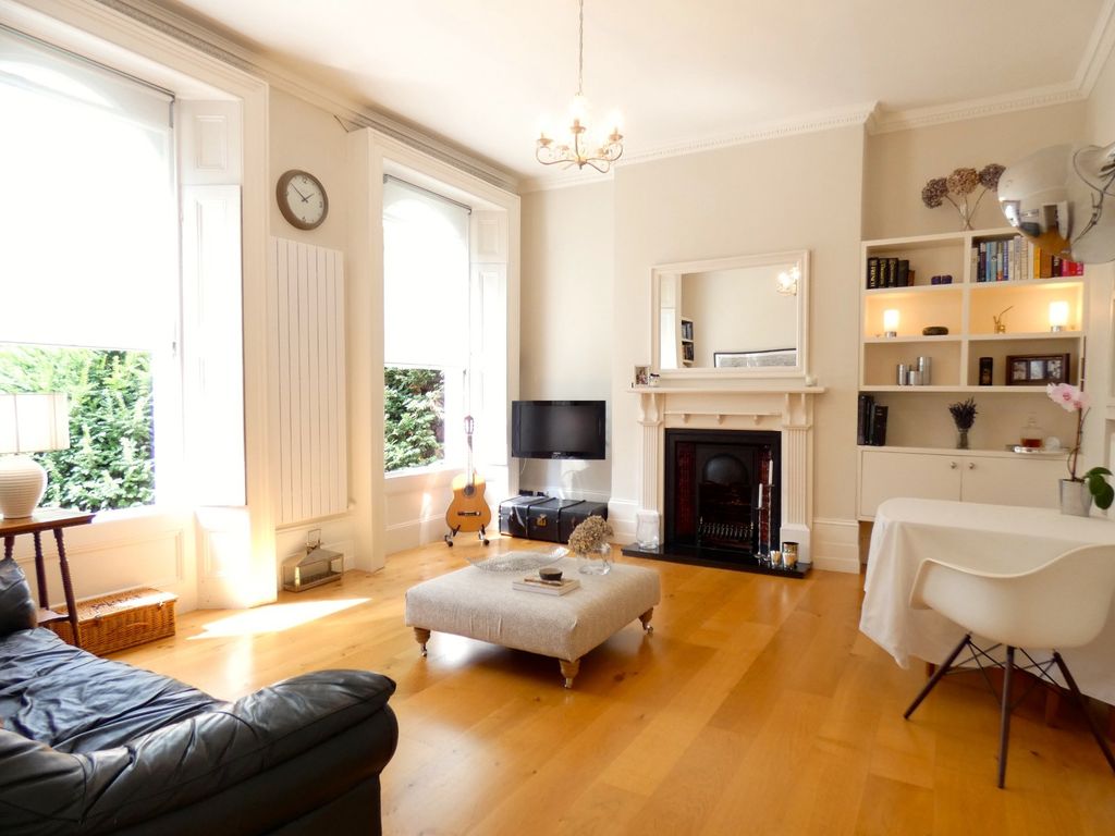 Property photo 2 of 11 Picture No. 28