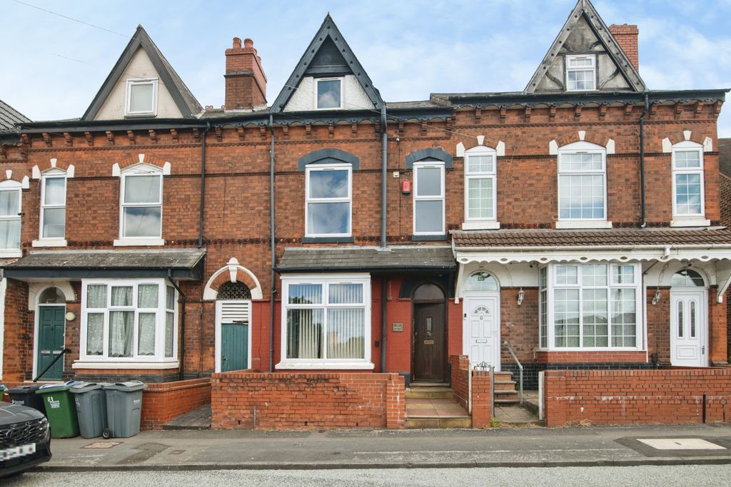 Property photo 1 of 15