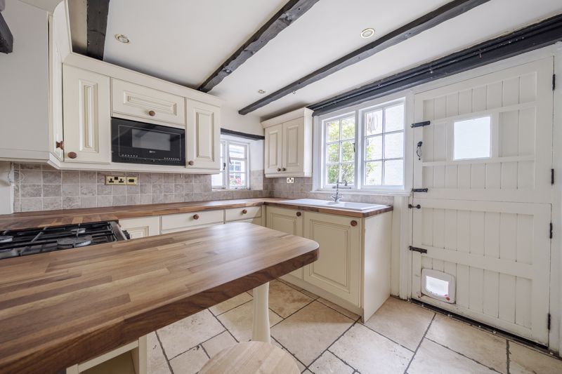 Property photo 2 of 17 Photo 23