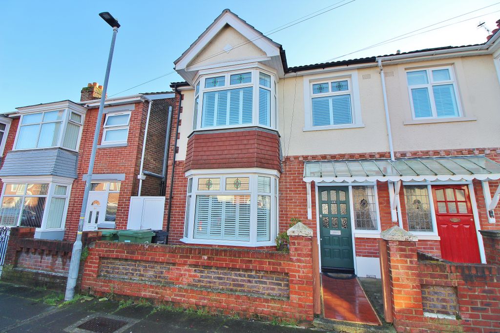 Property photo 1 of 23