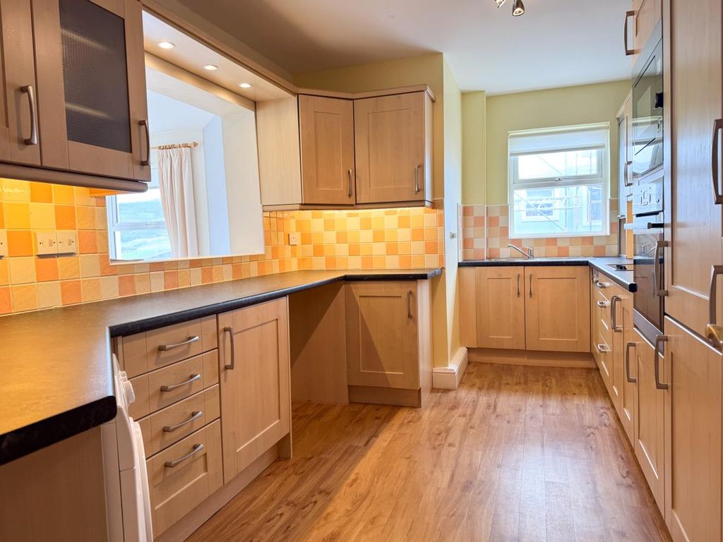 Additional image 8 of 2 bed flat for saleSnaefell House, The Promenade, Port Erin IM9