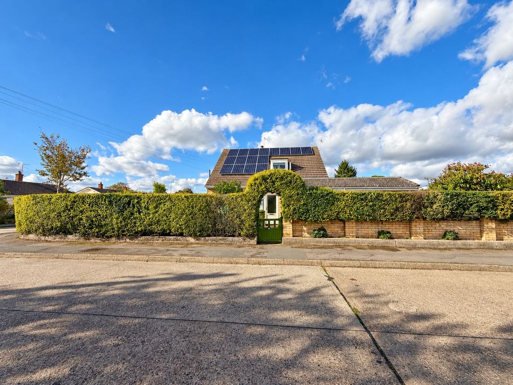 Property photo 1 of 23