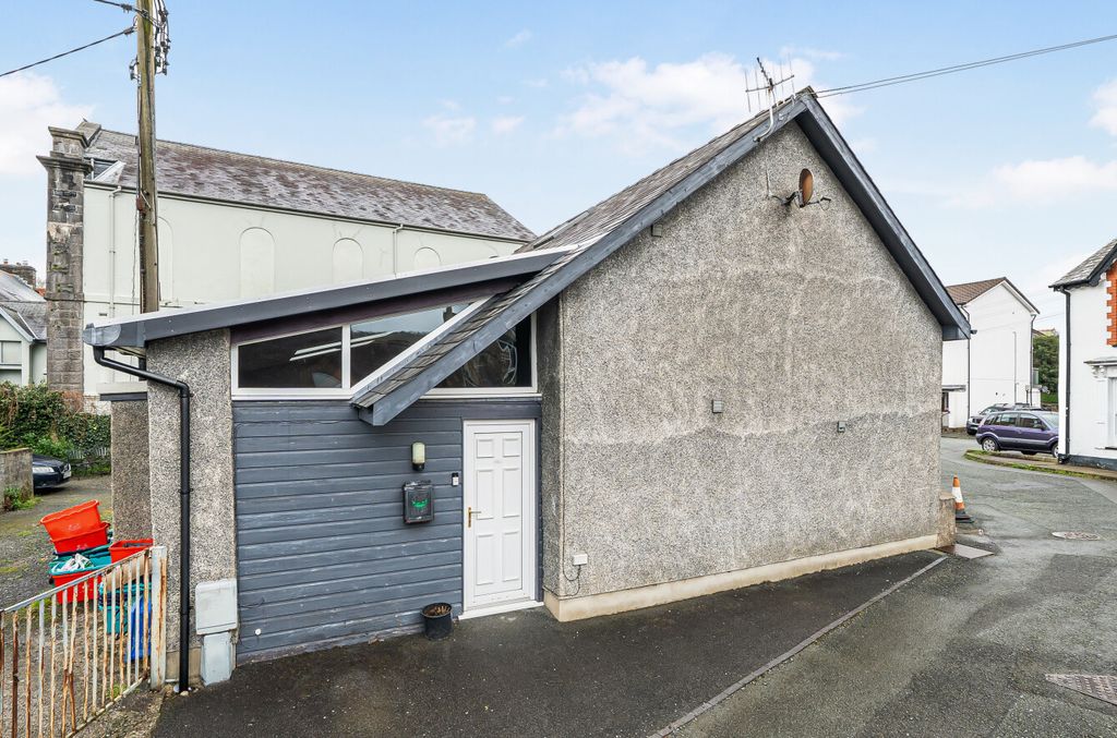 Property photo 1 of 19 1432241-4-69d80A1...