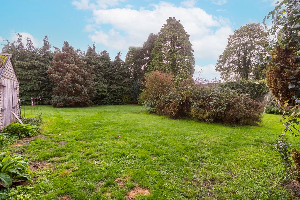 Property photo 3 of 22 B0031017