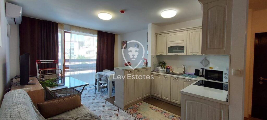 Property photo 3 of 14
