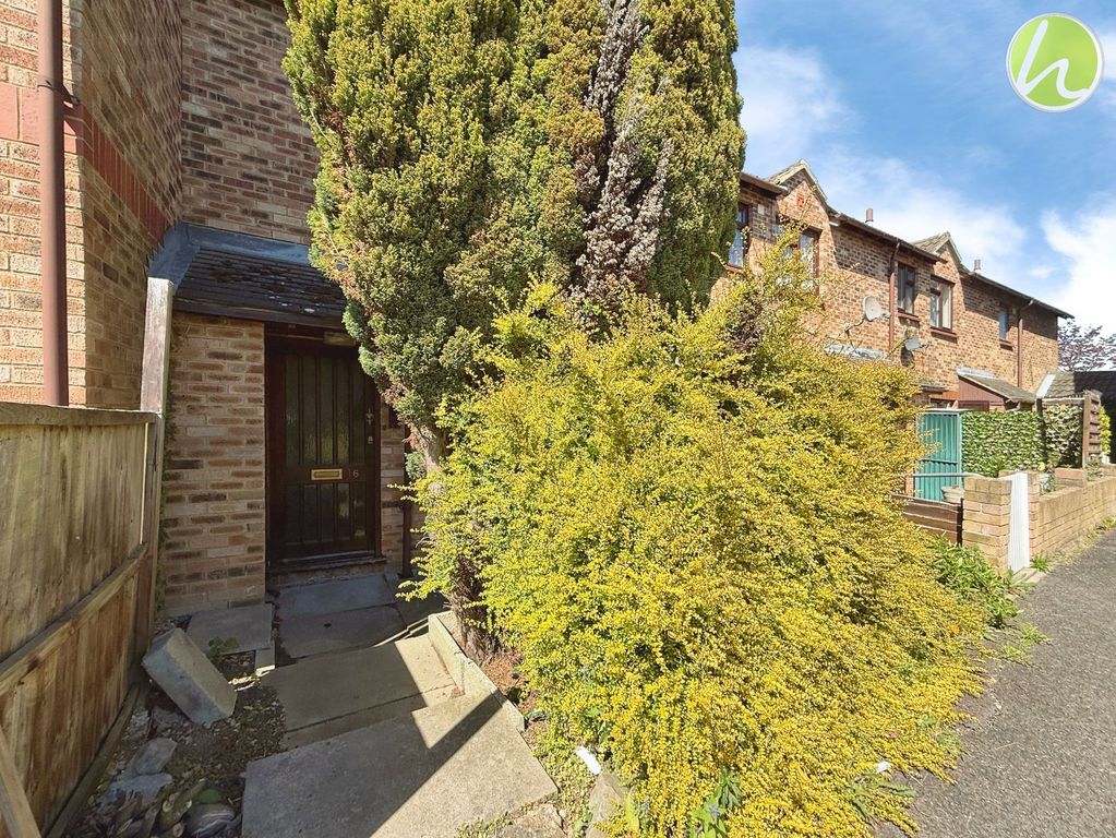 Property photo 1 of 13