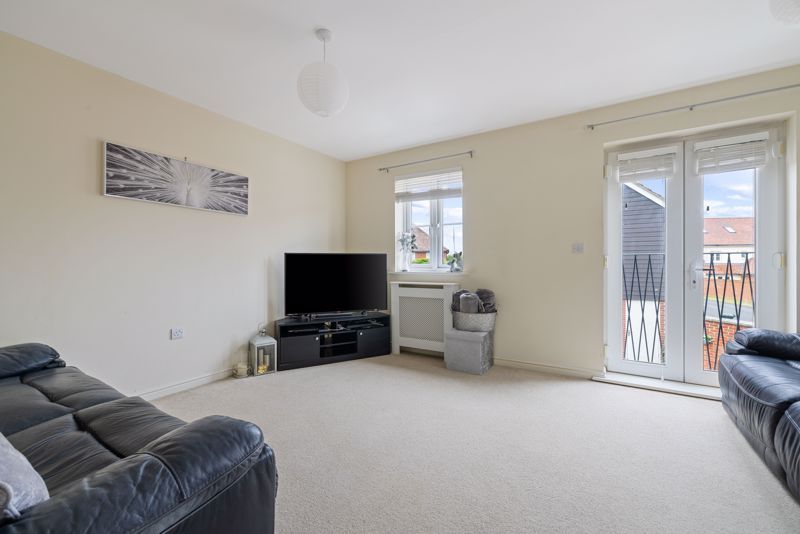 Property photo 3 of 16 Photo 8