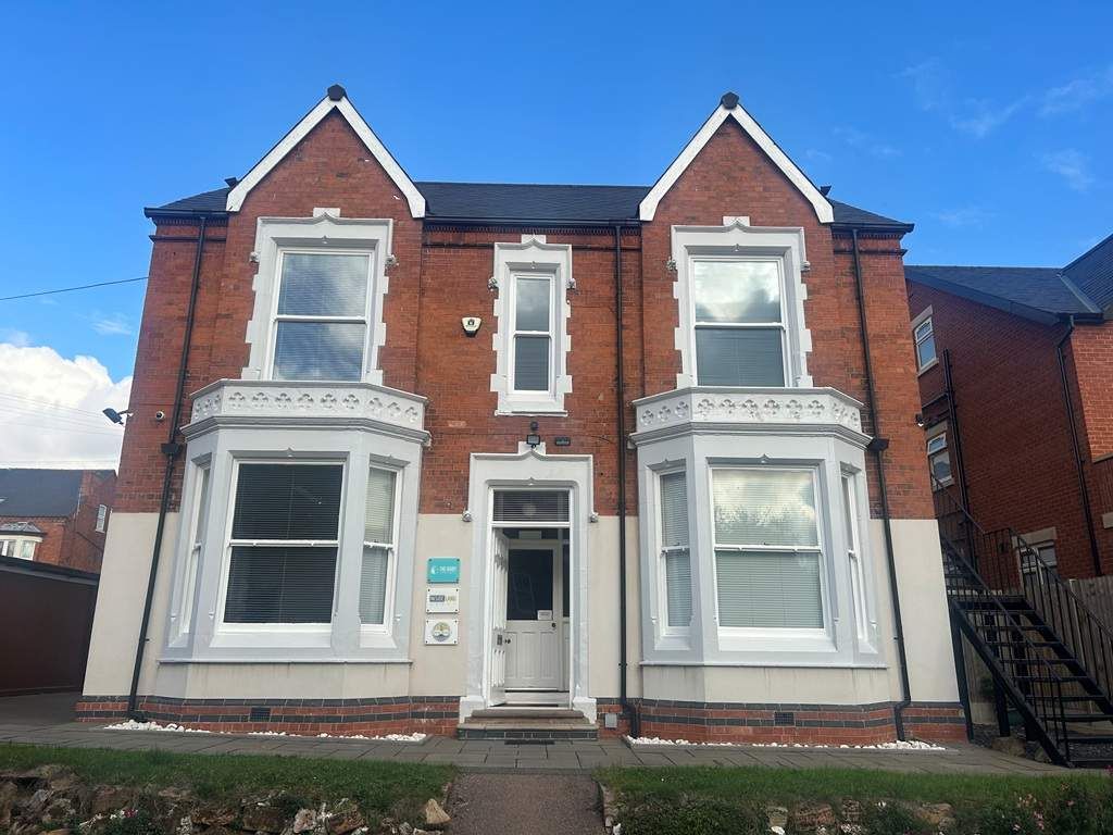 Property photo 1 of 5