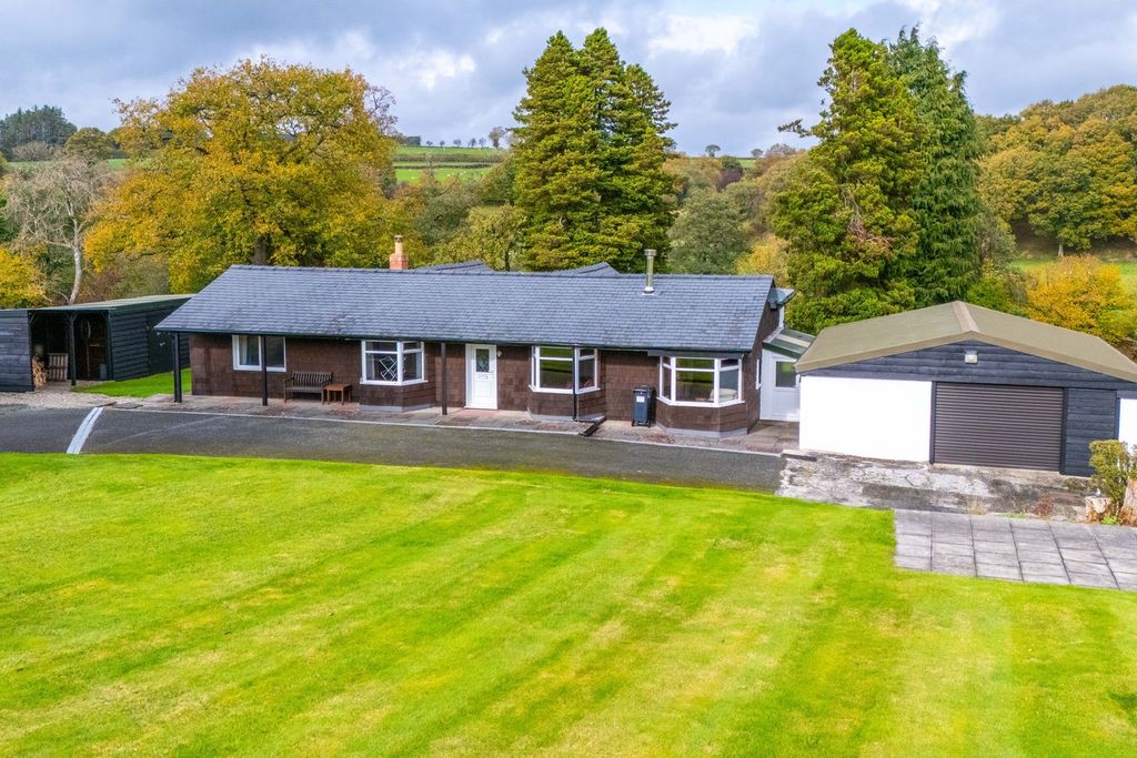 Property photo 1 of 29