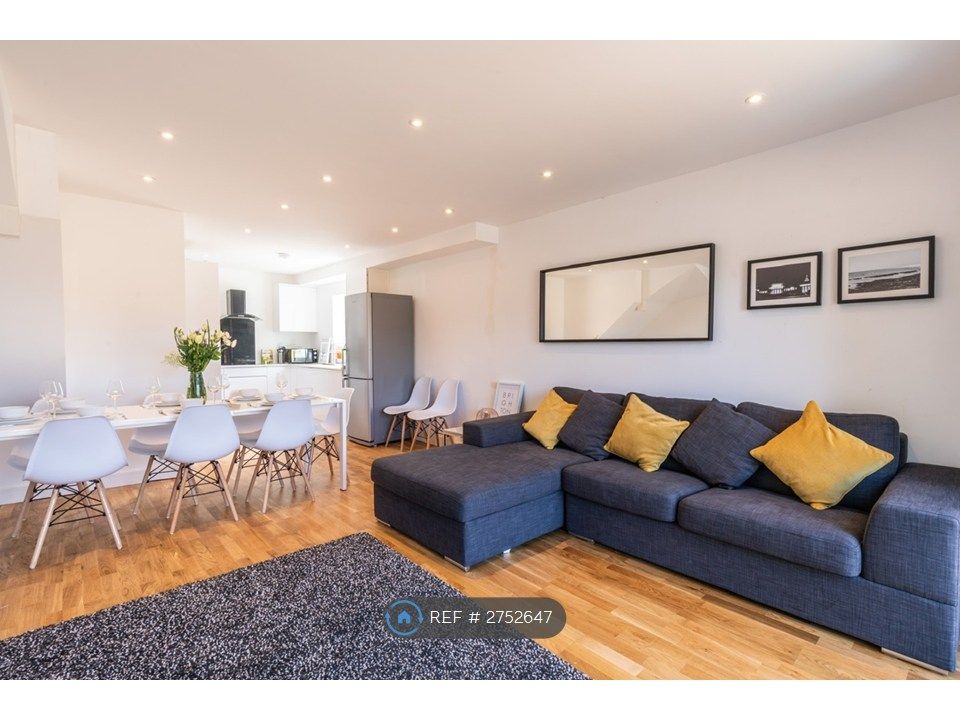 Property photo 1 of 35 Open Plan Lounge Kitchen Diner