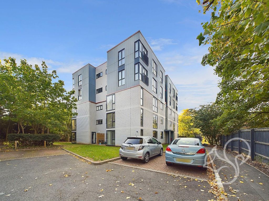 Property photo 1 of 10 Cam01659G0-Pr0188-Still028.Jpg