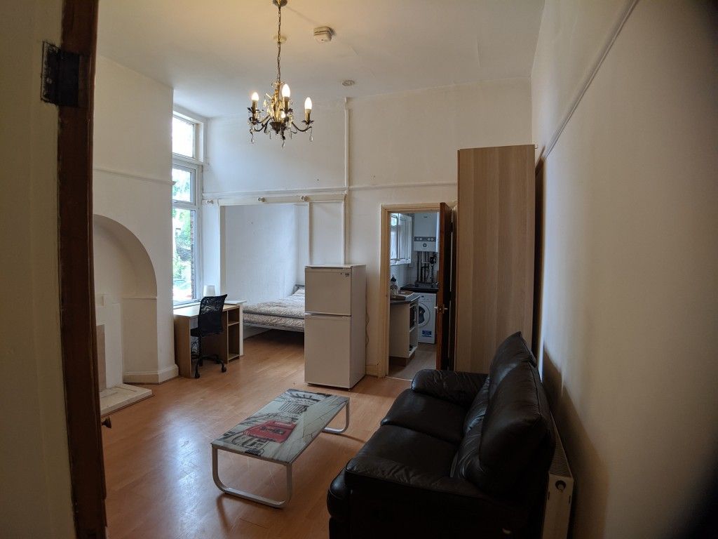 Property photo 3 of 10