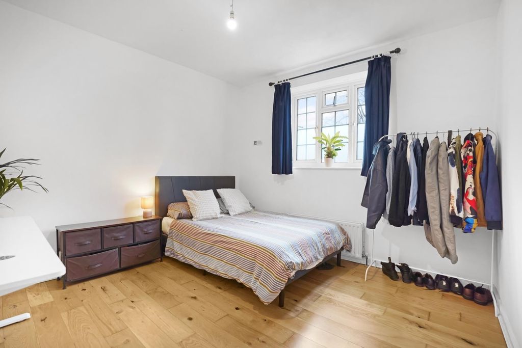 Property photo 3 of 10 Dsc01901.Jpg