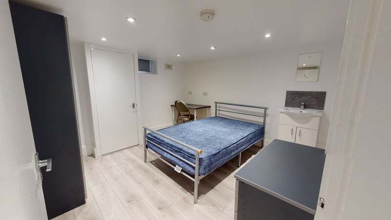 Property photo 2 of 9