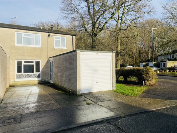 Property photo 1 of 9