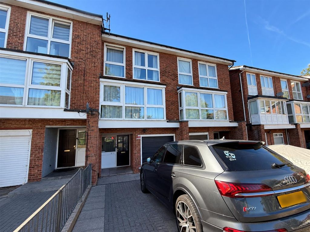Property photo 1 of 15 E2Cb5Ade-0A88-485B-9124-3Ceec93Cf787.Jpg