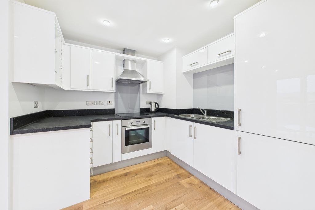 Property photo 2 of 15 Kitchen